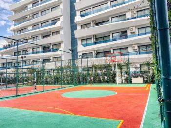 AKACAN ELEGANCE’TA | 7. KATTA | PANORAMİK DAĞ VE DENİZ MANZARALI | 45 m² DEV BALKONLU |  EŞYALI 3+1 KÖŞE DAİRE