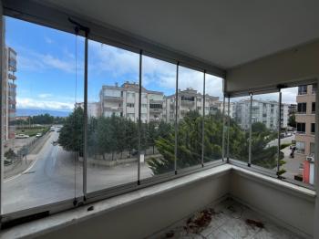 MUDANYA GÜZELYALI SİTELERDE OTOPARKLI HAVUZLU SİTEDE SATILIK 3+1 DAİRE