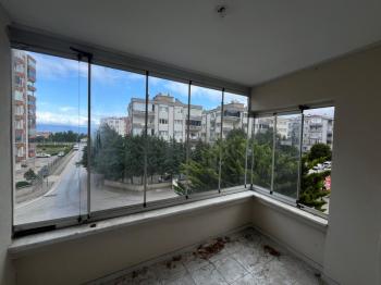 MUDANYA GÜZELYALI SİTELERDE OTOPARKLI HAVUZLU SİTEDE SATILIK 3+1 DAİRE