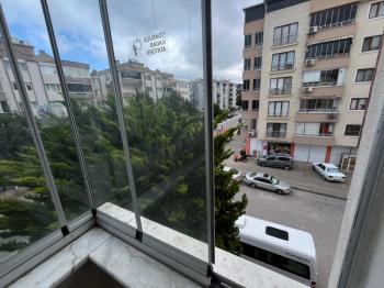 MUDANYA GÜZELYALI SİTELERDE OTOPARKLI HAVUZLU SİTEDE SATILIK 3+1 DAİRE
