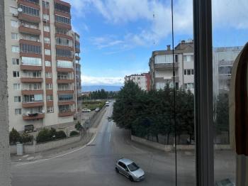 MUDANYA GÜZELYALI SİTELERDE OTOPARKLI HAVUZLU SİTEDE SATILIK 3+1 DAİRE