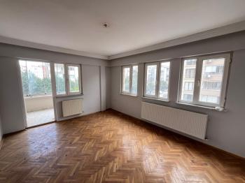 MUDANYA GÜZELYALI SİTELERDE OTOPARKLI HAVUZLU SİTEDE SATILIK 3+1 DAİRE