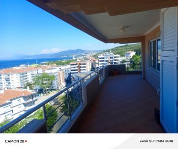 MUDANYA ÖMERBEY'DE PANORAMİK DENİZ MANZARALI 3+1 SATILIK 170 M2 DAİRE