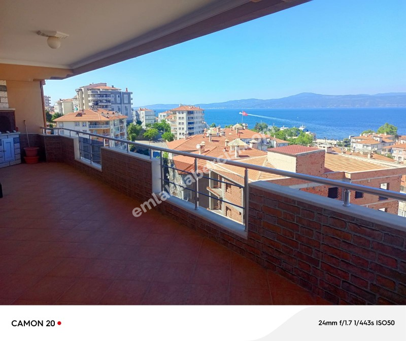 MUDANYA ÖMERBEY'DE PANORAMİK DENİZ MANZARALI 3+1 SATILIK 170 M2 DAİRE