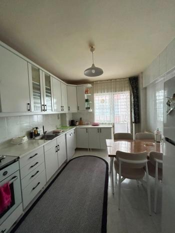 ÇORLU SERPİCİOĞLU ORTA OKULU YANINDA 4+1 SATILIK DAİRE 