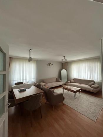 ÇORLU SERPİCİOĞLU ORTA OKULU YANINDA 4+1 SATILIK DAİRE 