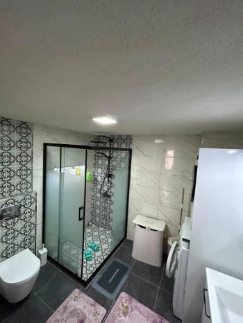 ÇORLU SERPİCİOĞLU ORTA OKULU YANINDA 4+1 SATILIK DAİRE 