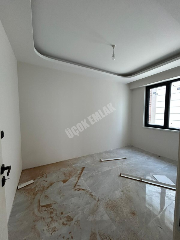 AFYON ÜÇOK EMLAKTAN SELÇUKLU MAH SATILIK SIFIR LÜX 2+1 KLİMALI  DAİRELER