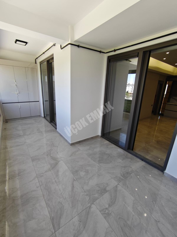 AFYON ÜÇOK EMLAKTAN UYDUKENT SELÇUKLU MAH SATILIK 3+1 SIFIR LÜX DAİRELER