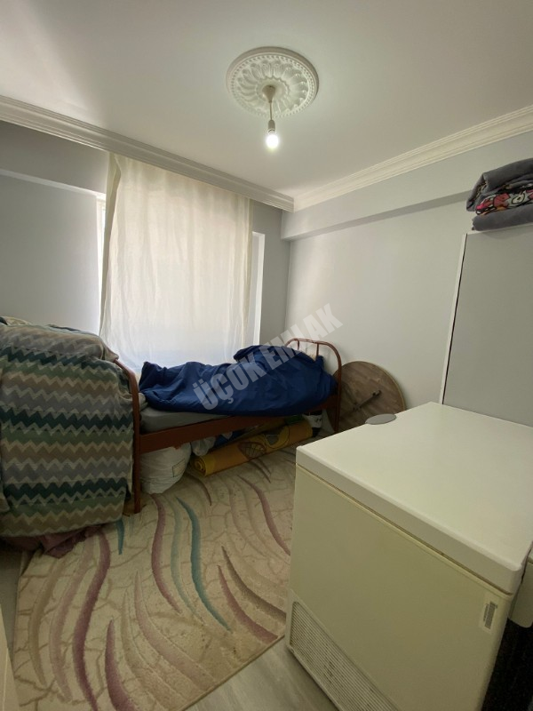 AFYON ÜÇOK EMLAKTAN SAHİPATA MAH SATILIK SIFIR AYARINDA LÜX 2+1 DAİRE