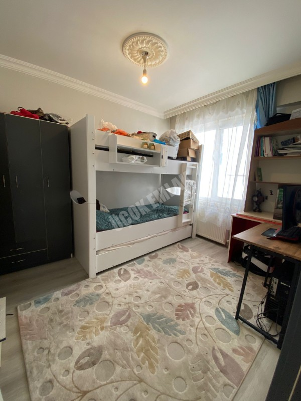 AFYON ÜÇOK EMLAKTAN SAHİPATA MAH SATILIK SIFIR AYARINDA LÜX 2+1 DAİRE