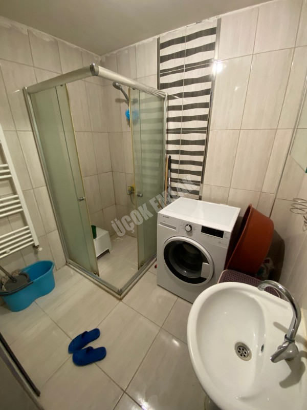 AFYON ÜÇOK EMLAKTAN SAHİPATA MAH SATILIK SIFIR AYARINDA LÜX 2+1 DAİRE