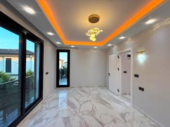 Didim'de Satılık Tam Müstakil 4+1 Villa