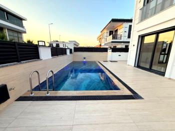 Didim'de Satılık Tam Müstakil 4+1 Villa