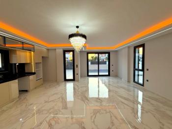 Didim'de Satılık Tam Müstakil 4+1 Villa