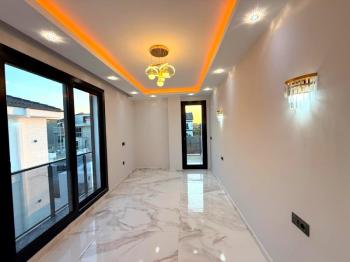 Didim'de Satılık Tam Müstakil 4+1 Villa