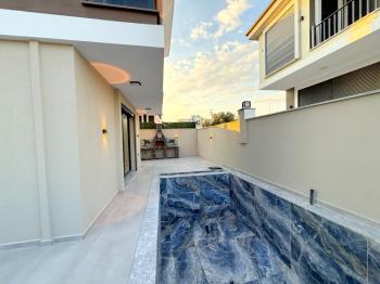 Didim'de Daire Parasına Satılık 3+1 Ayır Mutfaklı Villa