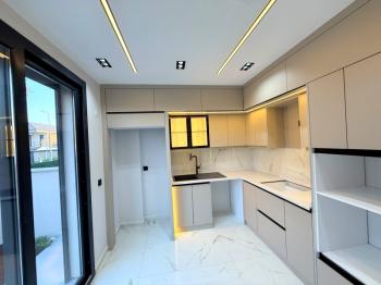 Didim'de Daire Parasına Satılık 3+1 Ayır Mutfaklı Villa