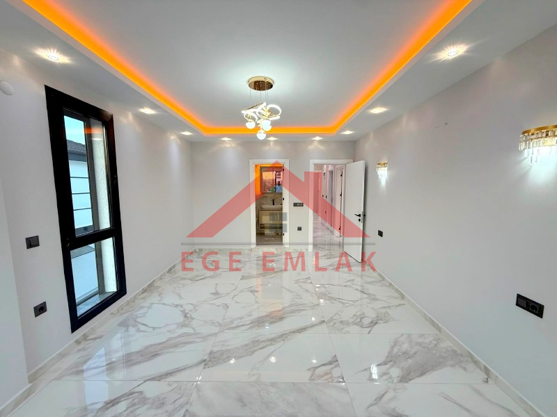 Didim'de Satılık Tam Müstakil 4+1 Villa