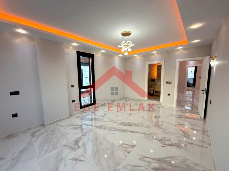 Didim'de Satılık Tam Müstakil 4+1 Villa