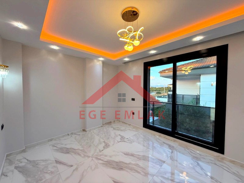 Didim'de Satılık Tam Müstakil 4+1 Villa