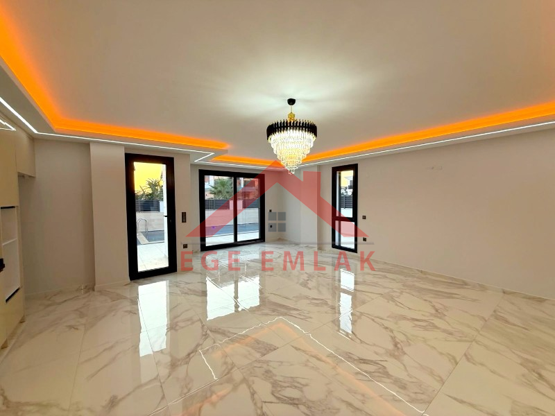 Didim'de Satılık Tam Müstakil 4+1 Villa