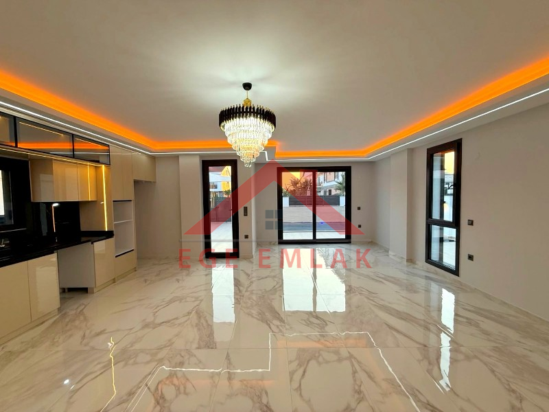 Didim'de Satılık Tam Müstakil 4+1 Villa