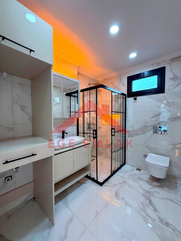 Didim'de Satılık Tam Müstakil 4+1 Villa