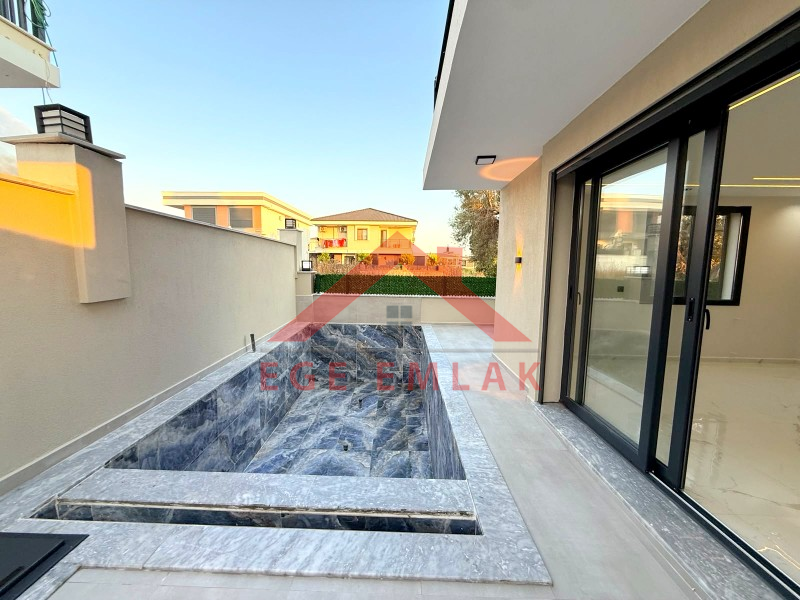 Didim'de Daire Parasına Satılık 3+1 Ayır Mutfaklı Villa