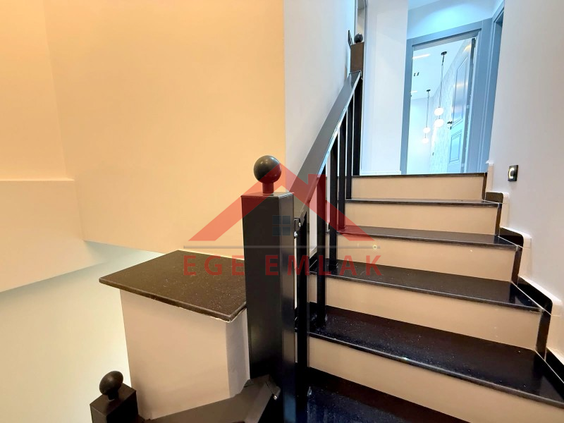 Didim'de Daire Parasına Satılık 3+1 Ayır Mutfaklı Villa