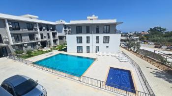 SATILIK | Girne Alsancak | Kavan City | Havuzlu Site İçerisinde 2+1 Ara Kat Daire