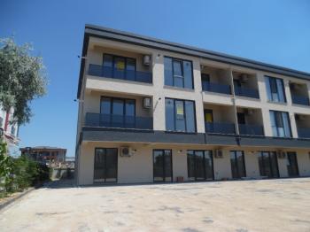 RESMİ KURUMLARA VE ÜNİVERSİTEYE YAKIN 1+1 AMERİKAN MUTFAKLI KİRALIK DAİRE 