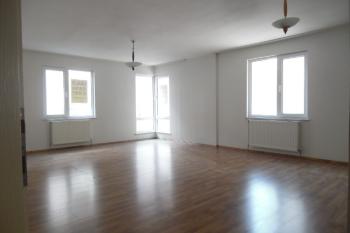 SERPİCİOĞLU ORTA OKULU YAKININDA KİRALIK 4+1 DAİRE 