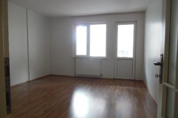 SERPİCİOĞLU ORTA OKULU YAKININDA KİRALIK 4+1 DAİRE 