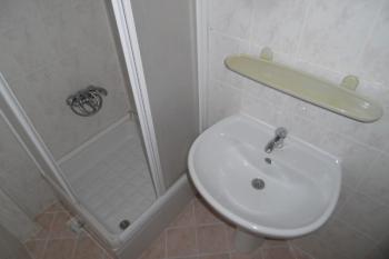 SERPİCİOĞLU ORTA OKULU YAKININDA KİRALIK 4+1 DAİRE 