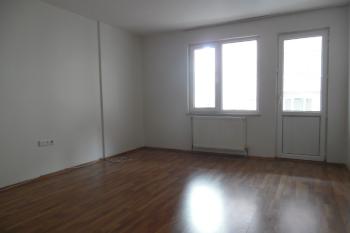 SERPİCİOĞLU ORTA OKULU YAKININDA KİRALIK 4+1 DAİRE 