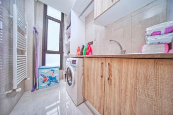 Girne Alsancak'da Çok Özel Konumda Kiralık 3+2 Lüks Villa