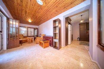 Girne Karşıyaka'da Satılık 3+1 Villa