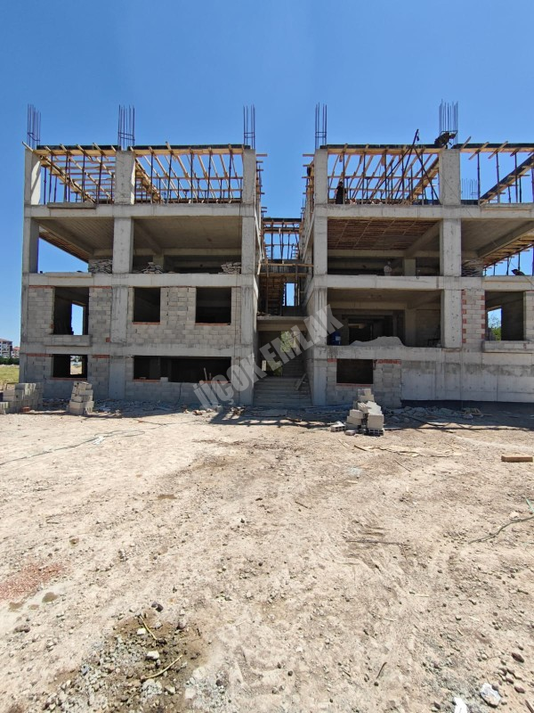 ✧ AFYON ÜÇOK EMLAKTAN HOCA AHMET YESEVİ MAH 2+1 77M² EBEVEYN BANYOLU SIFIR SATILIK DAİRELER ✧