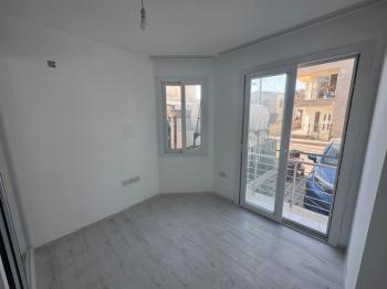 Lefkoşa Gönyeli'de 2+1 SATILIK ZEMİN KAT DAİRE