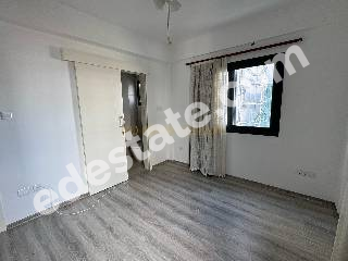 Lefkoşa Ortaköy'de ( Dereboyu) Türk Malı SATILIK 2+1 DAİRE