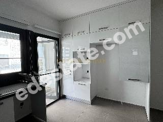 Lefkoşa Ortaköy'de ( Dereboyu) Türk Malı SATILIK 2+1 DAİRE