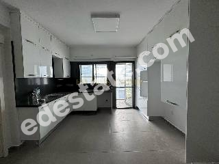 Lefkoşa Ortaköy'de ( Dereboyu) Türk Malı SATILIK 2+1 DAİRE