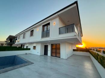 Didim Hisar Mahallesinde 3+1 Havuzlu Villa