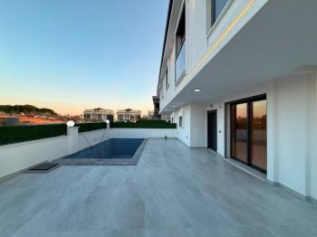 Didim Hisar Mahallesinde 3+1 Havuzlu Villa