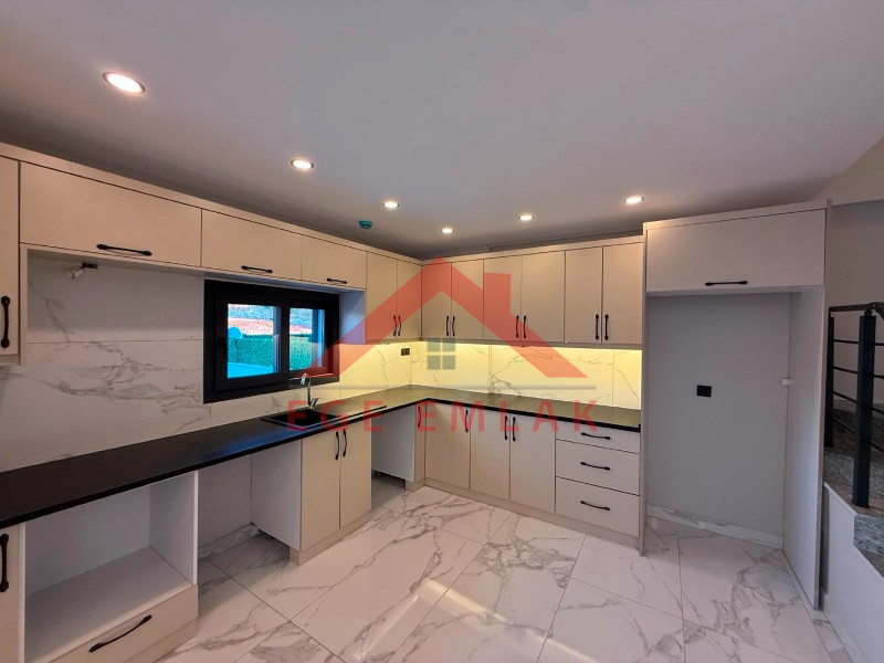 Didim Hisar Mahallesinde 3+1 Havuzlu Villa