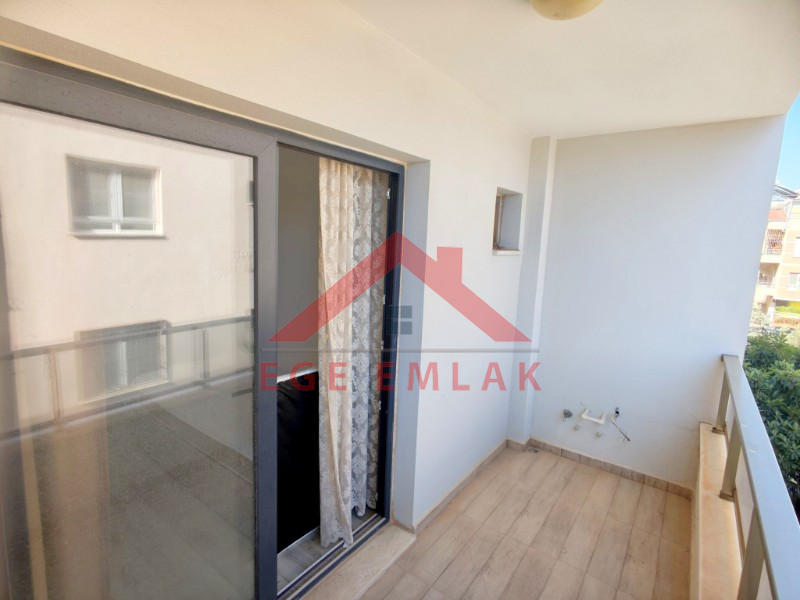 Didim Cumhuriyet Mahallesi’nde Satılık Eşyalı 1+1 Daire | Kat Mülkiyetli, Krediye Uygun, 3 Balkonlu