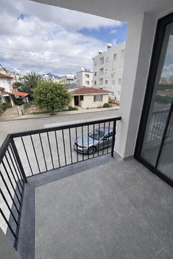 Lefkoşa Küçük Kaymaklı Satılık Sıfır 2+1 Daire