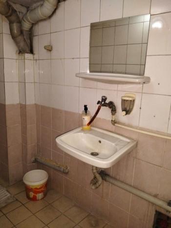 * AFYON ÜÇOK EMLAKTAN KOCATEPE MAH 40M² İŞLEK CADDE ÜZERİ FIRSAT DEVREN KİRALIK KASAP DÜKKANI *