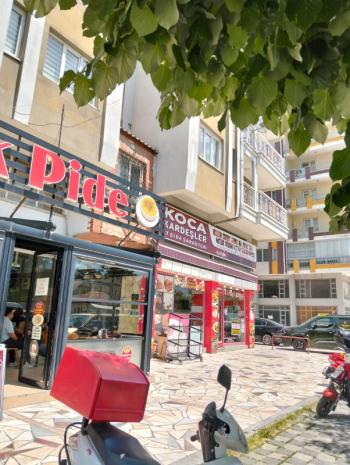 * AFYON ÜÇOK EMLAKTAN KOCATEPE MAH 40M² İŞLEK CADDE ÜZERİ FIRSAT DEVREN KİRALIK KASAP DÜKKANI *